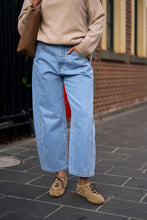 Load image into Gallery viewer, Demi Barrel Jean | Vintage Blue