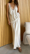 Load image into Gallery viewer, Solange Camisole | Cream