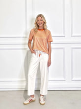 Load image into Gallery viewer, Carter Barrel Jeans | Sand