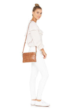 Load image into Gallery viewer, Bowery Crossbody | Tan
